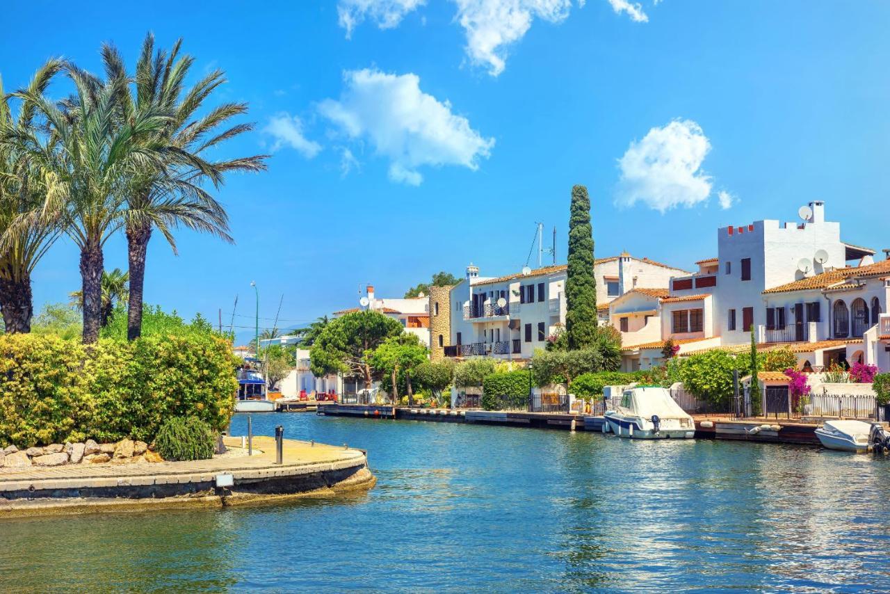 Welcs Apartamento 010 Emp Con Vistas Al Puerto Empuriabrava Kültér fotó